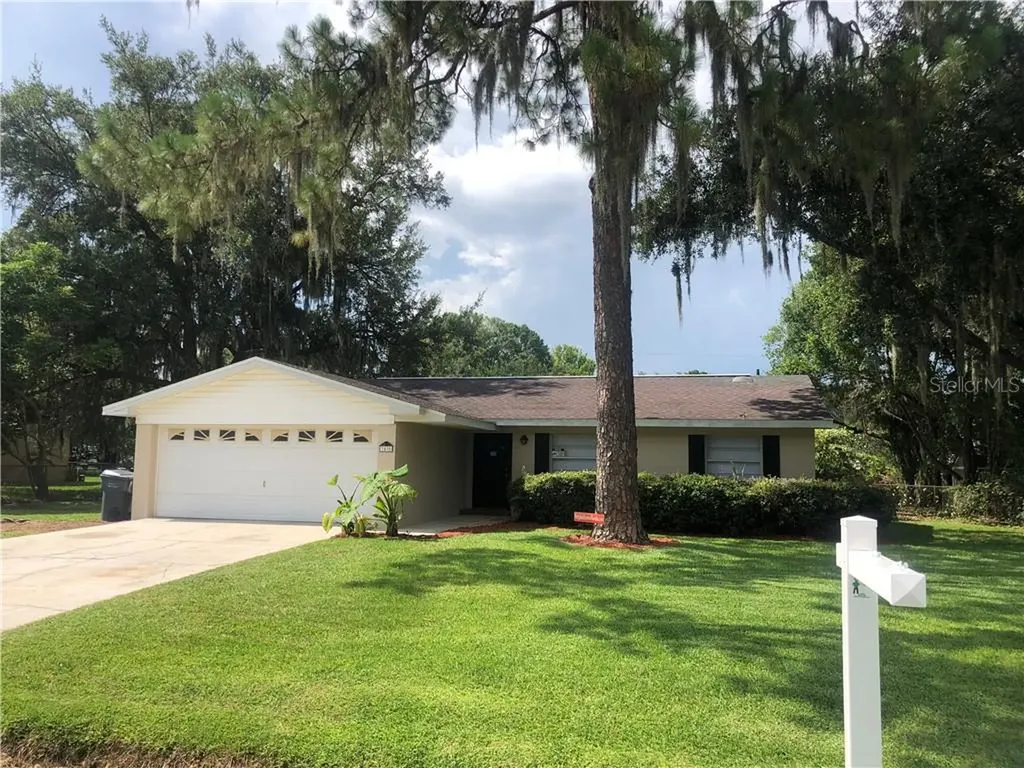 3430 Lisa Lane Lakeland FL 33801