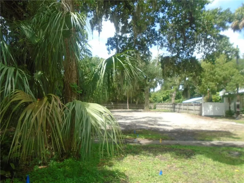 624 S Palmetto Avenue Daytona Beach FL 32114