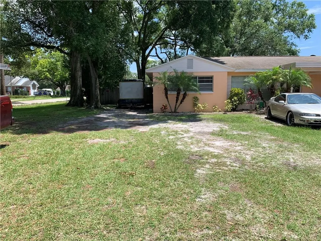 2902 W Paris Street Tampa FL 33614