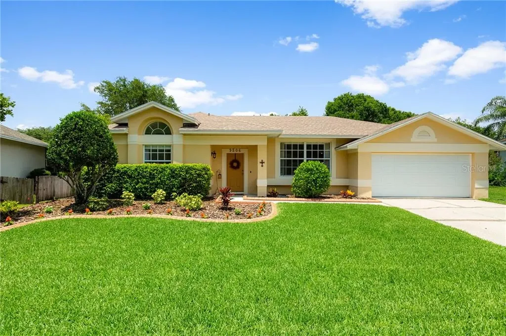 9506 Larkbunting Drive Tampa FL 33647