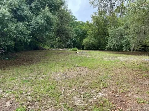 130 W 17th Street Apopka FL 32703