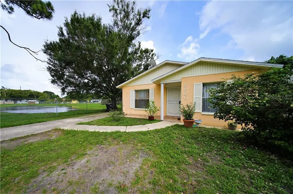 2920 57th Avenue N St Petersburg FL 33714
