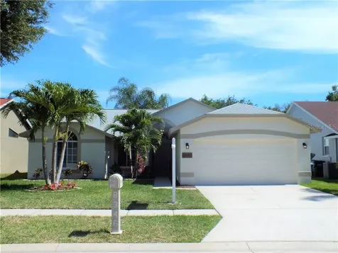 8346 Wrens Way Largo FL 33773