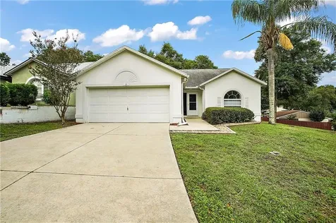 8 Orange Blossom Drive Eustis FL 32726