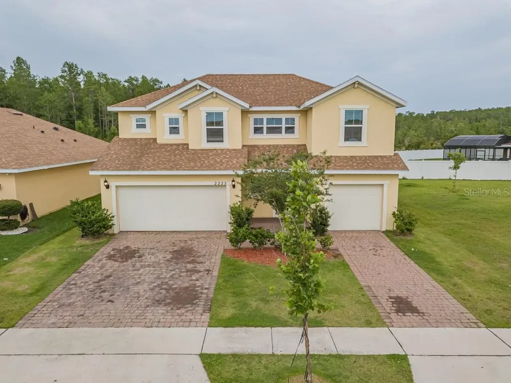 2225 Waukegan Drive Kissimmee FL 34758