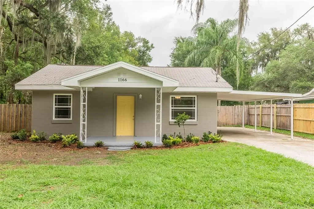1166 E Church Street Bartow FL 33830
