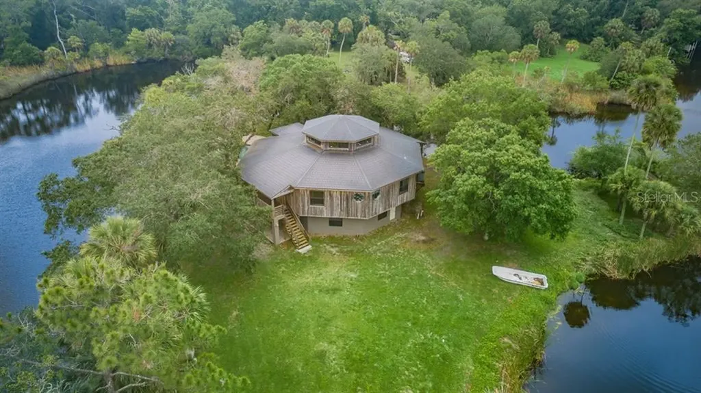 5746 Ivy Lane Holiday FL 34690