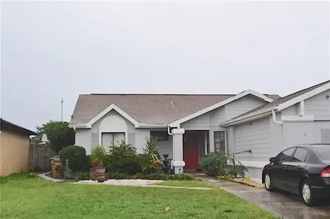 212 N Lake Court Kissimmee FL 34743