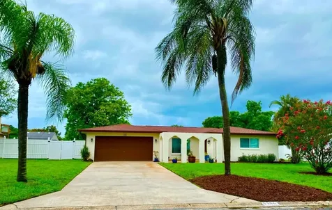 5586 Merrimac Drive Sarasota FL 34231