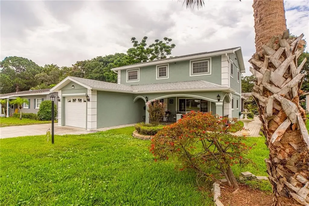 2142 Pinellas Point Drive S St Petersburg FL 33712