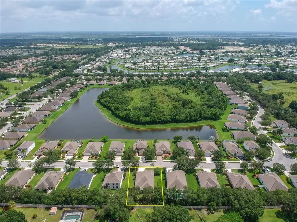 8264 47th Street Circle E Palmetto FL 34221