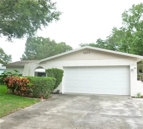 2571 Columbus Way S St Petersburg FL 33712