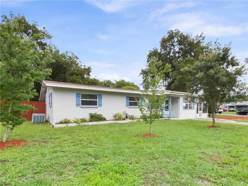 721 N Stone Street Deland FL 32720