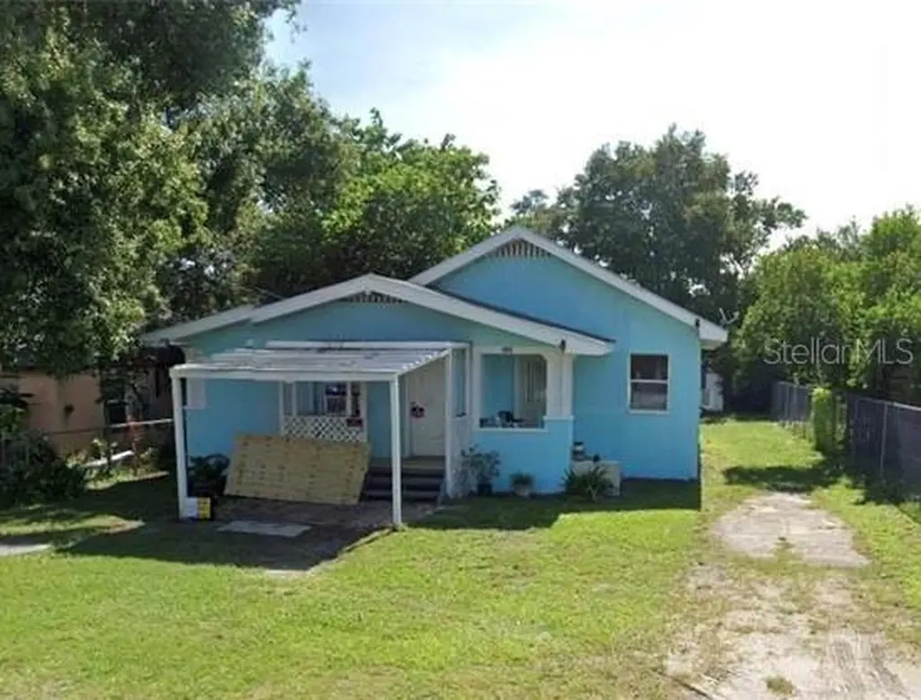 1262 34th Street NW Winter Haven FL 33881
