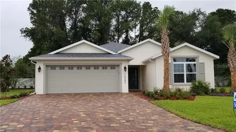 10282 Julia Isles Avenue Oxford FL 34484