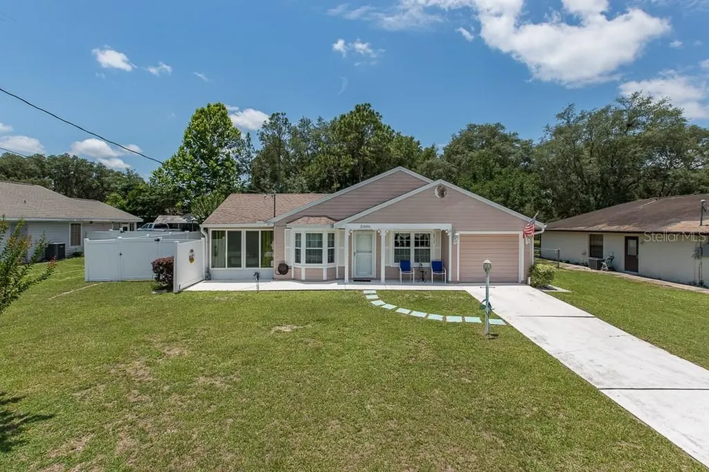 21656 SW Peach Blossom Street Dunnellon FL 34431
