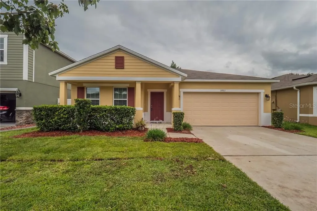 3723 Umbrella Court Tavares FL 32778
