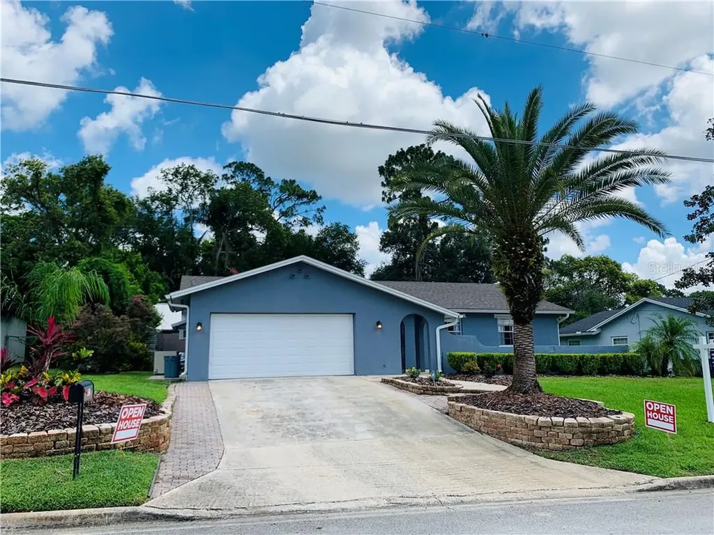 421 Ridgewood Street Altamonte Springs FL 32701