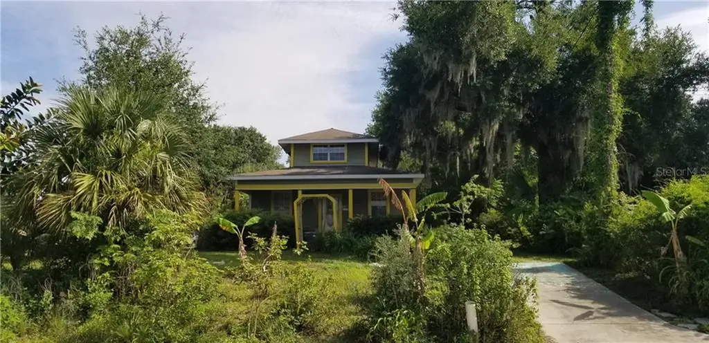 306 W Park Avenue Lake Wales FL 33853
