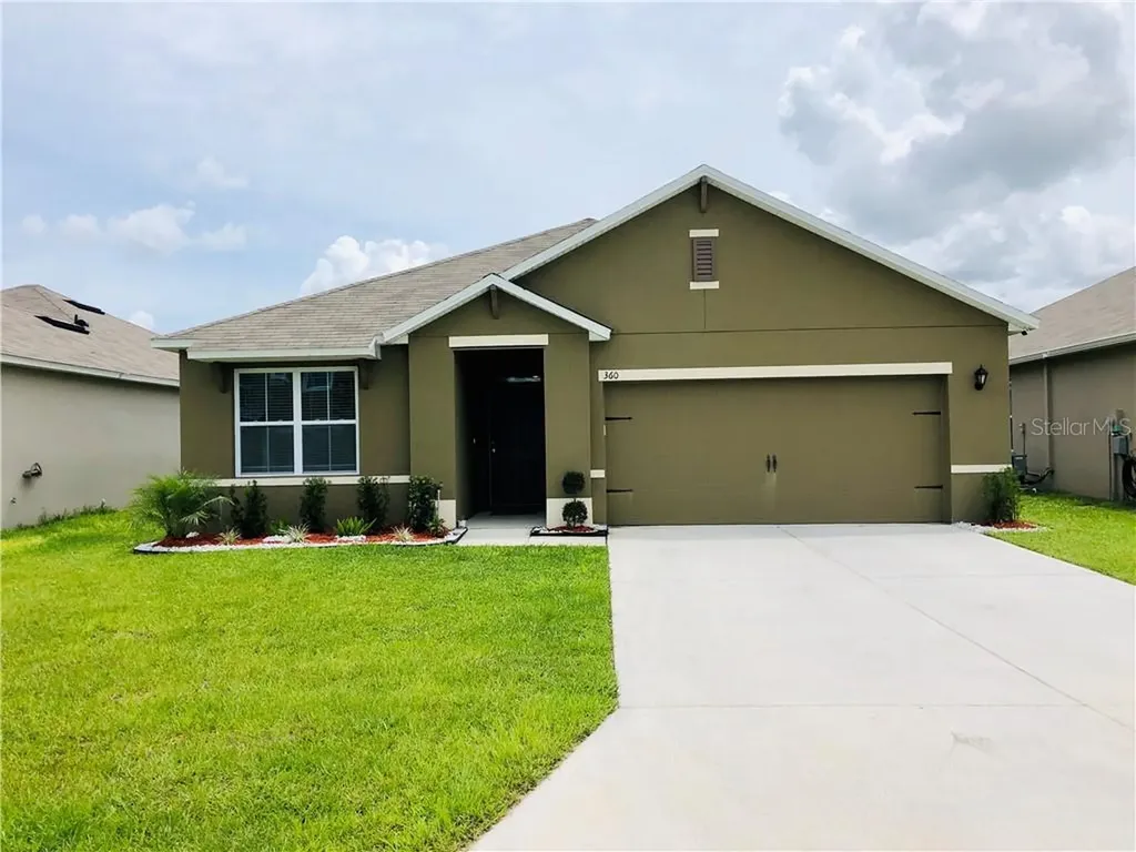 360 Holly Berry Drive Davenport FL 33897