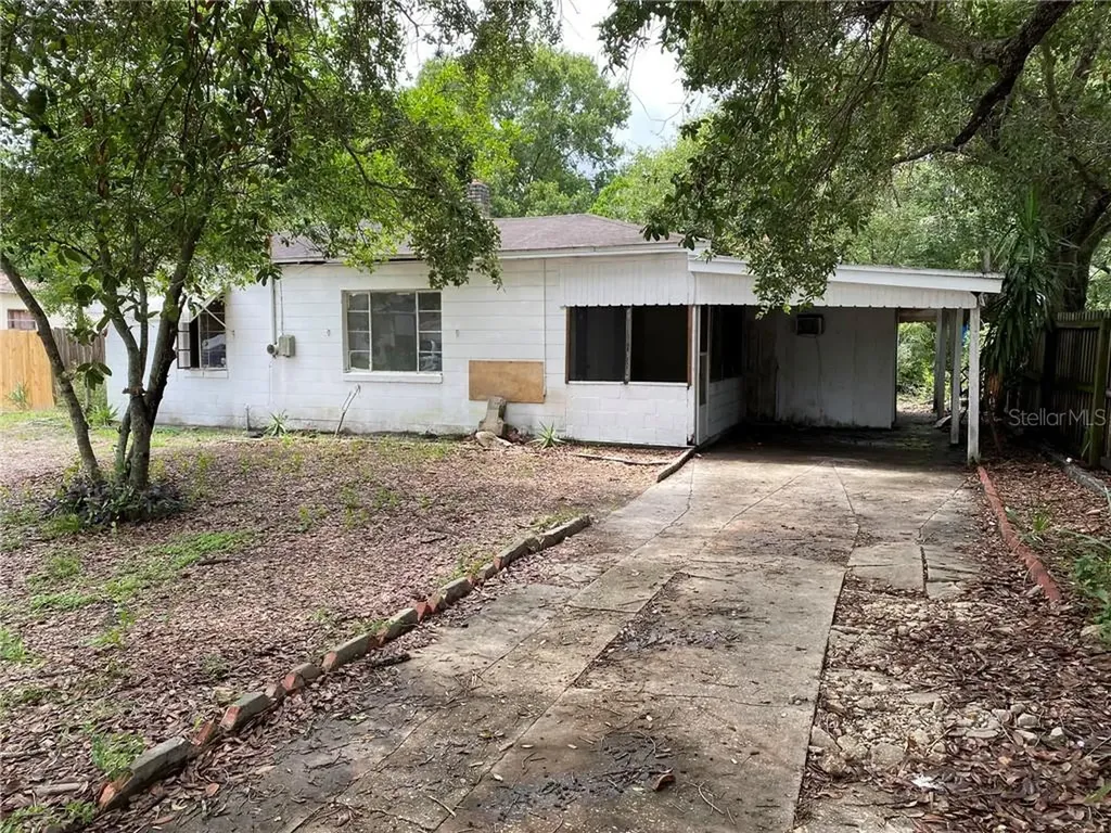3310 W Cherokee Avenue Tampa FL 33611