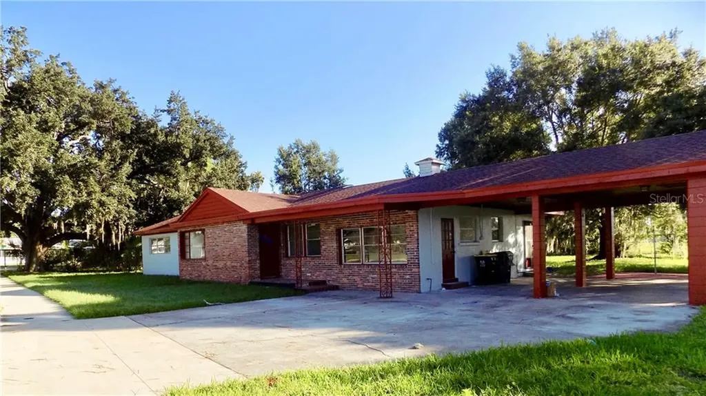 1700 W Lake Cannon Drive NW Winter Haven FL 33881