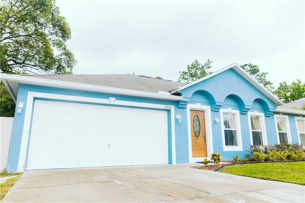 1244 Courtland Boulevard Deltona FL 32738