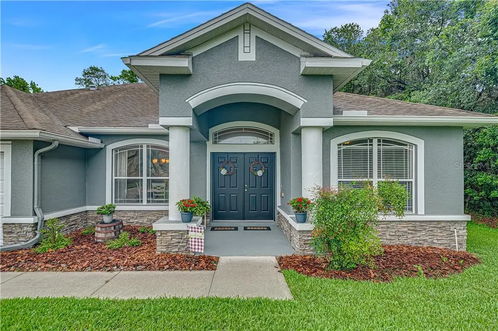 2861 Blackwater Creek Drive Lakeland FL 33810