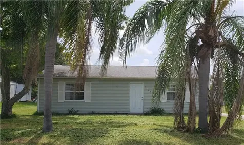 7112 Bougainvillea Street Englewood FL 34224