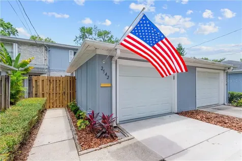 2542 W Maryland Avenue Tampa FL 33629