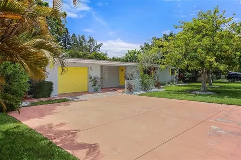 404 72nd Street Holmes Beach FL 34217
