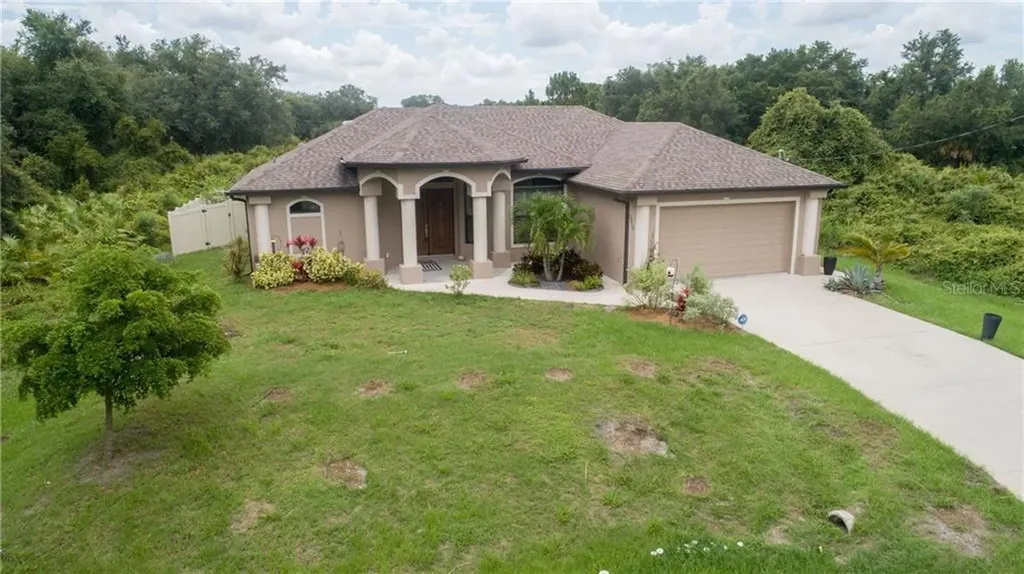 2220 Bewley Street North Port FL 34287