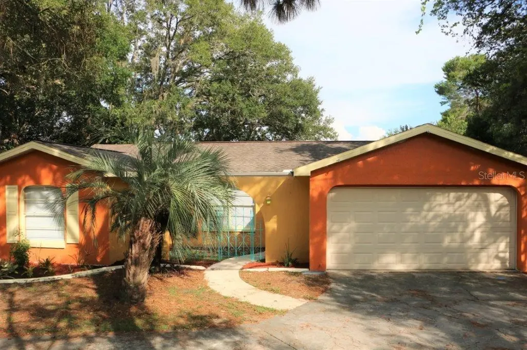 7310 Glen Cove Road Weeki Wachee FL 34613