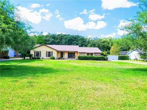 2460 E Crooked Lake Club Boulevard Eustis FL 32726