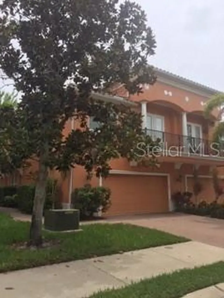136 Banyan Bay Drive St Petersburg FL 33705