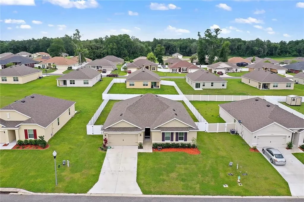 3853 SE 99th Lane Belleview FL 34420