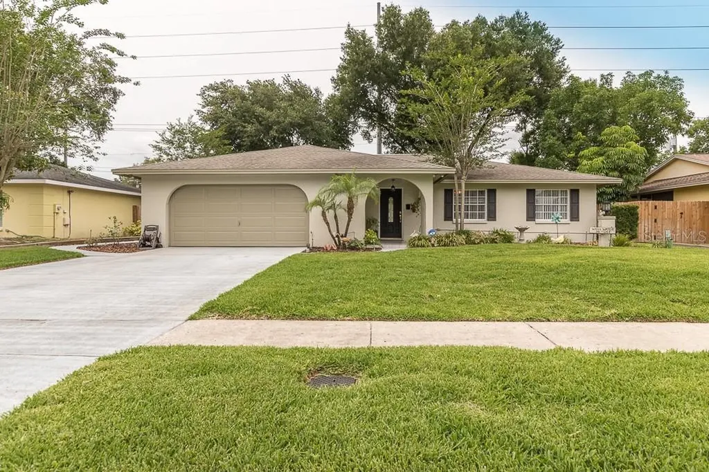 3303 Del Prado Court Tampa FL 33614