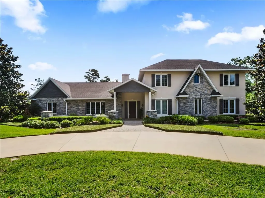 2648 Winnemissett Oaks Drive Deland FL 32724