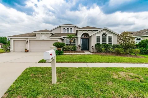 31850 Crosswoods Way Wesley Chapel FL 33543