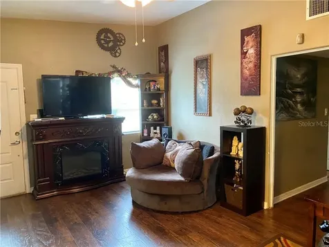 6201 Dahlia Drive Orlando FL 32807