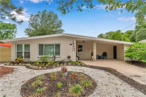 1210 74th Street N St Petersburg FL 33710