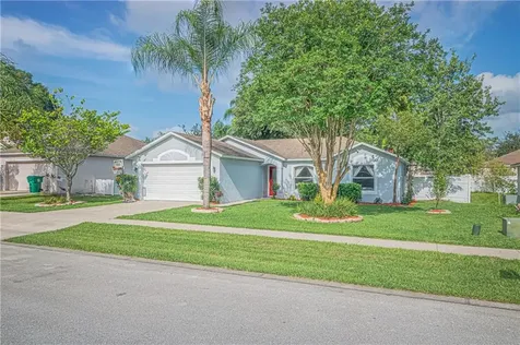 1310 Island Cove Drive Deland FL 32724
