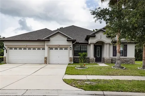 7945 Hampton Lake Drive Tampa FL 33647