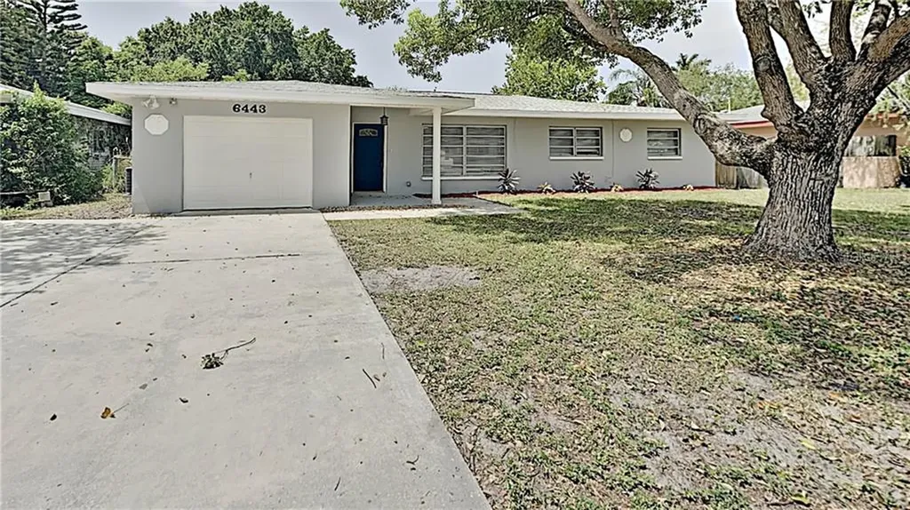 6443 41st Avenue N St Petersburg FL 33709