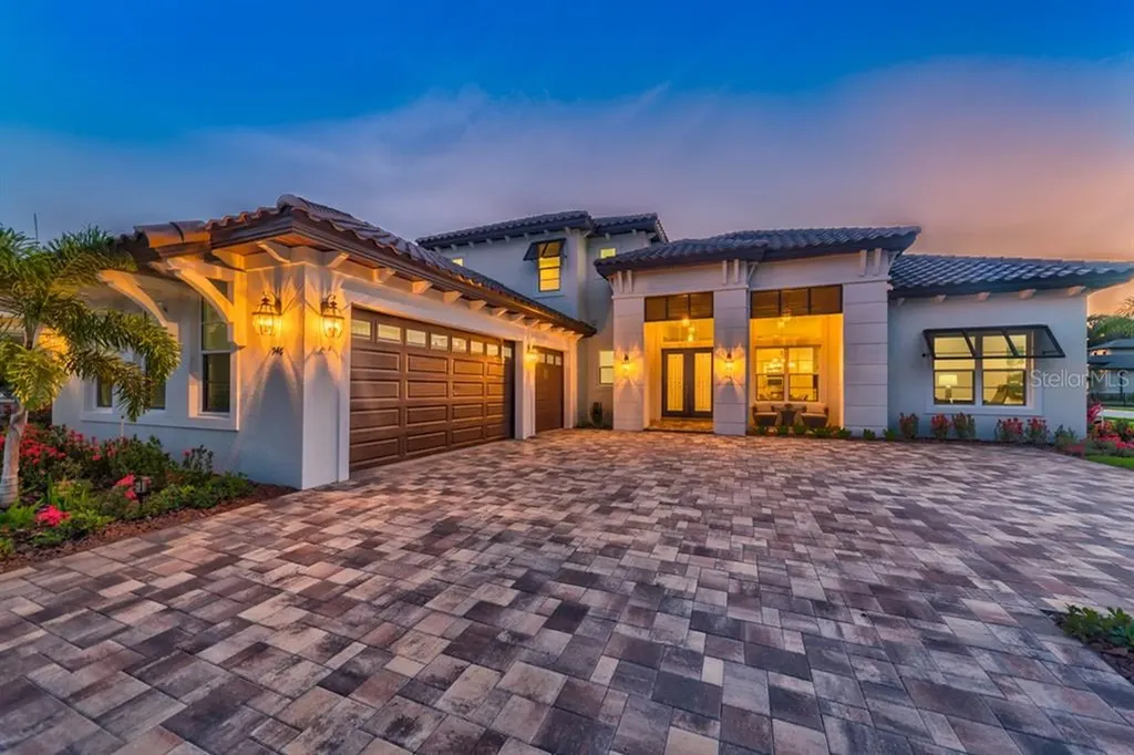 946 Bee Branch Court Palm Harbor FL 34683