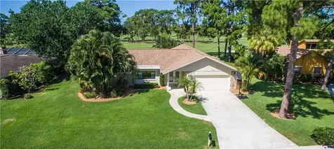 3903 Avenida Madera Bradenton FL 34210