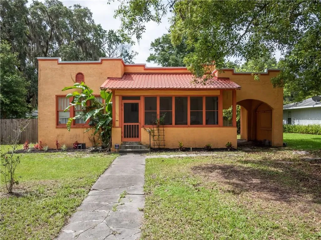 1429 E Elm Road Lakeland FL 33801