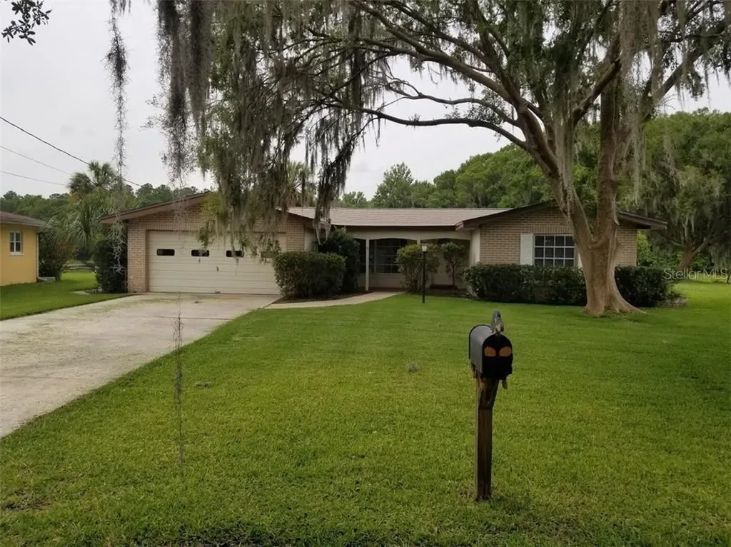 12190 Maple Street Dunnellon FL 34432