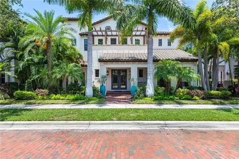 4903 Yacht Club Drive Tampa FL 33616