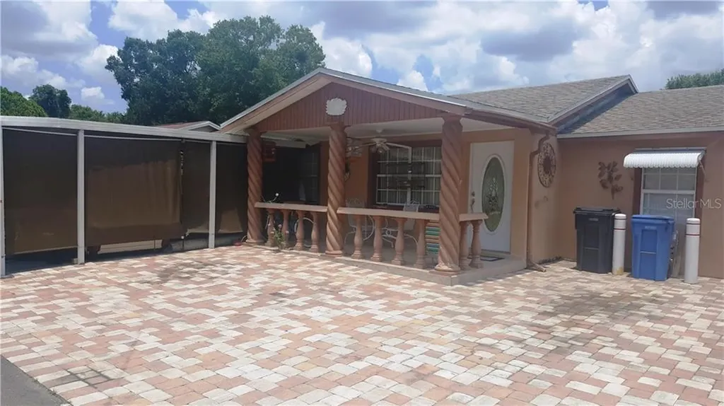 8911 Rocky Run Court Tampa FL 33634